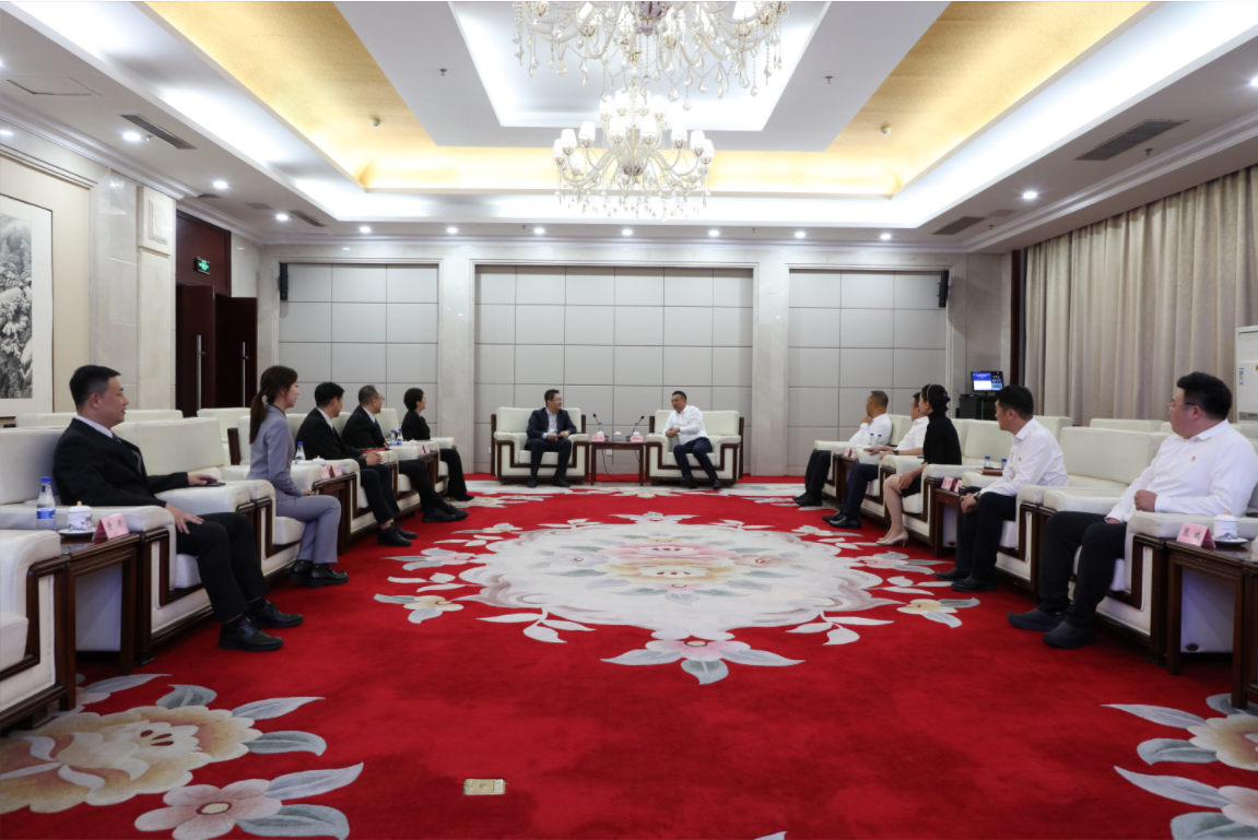 鞍勤、溫泉、公服集團與招商銀行簽訂戰(zhàn)略合作協(xié)議！銀企合作譜新篇